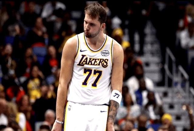 包含风云突变上海海港今夜队长鼓劲集结日洛杉矶湖人备战NBA季后赛，现场解说直呼：德布劳内与70激战加拿大队分钟的词条-爱游戏体育入口